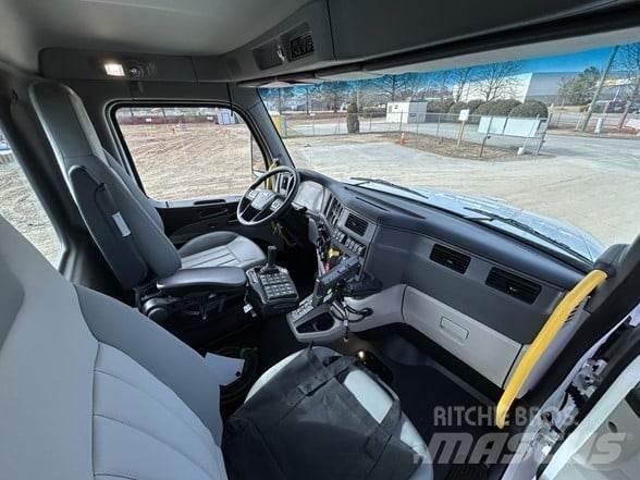 Peterbilt 567 Other