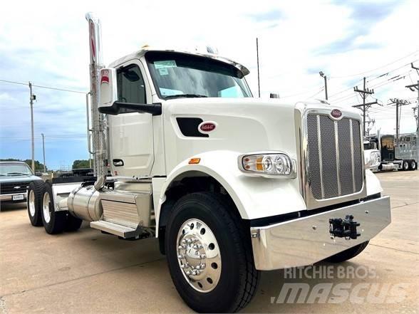Peterbilt 567 Prime Movers