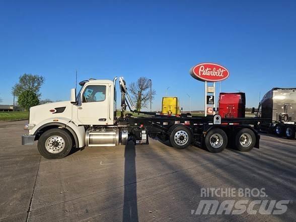 Peterbilt 567 Waste trucks