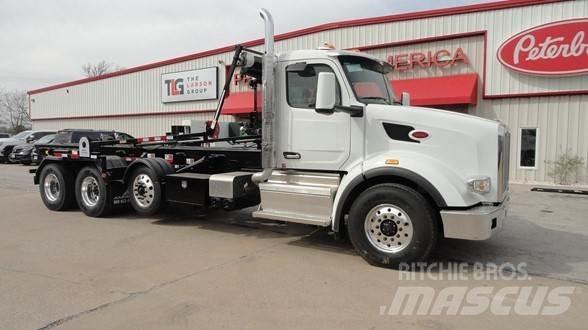 Peterbilt 567 Waste trucks