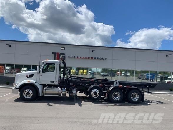 Peterbilt 567 Waste trucks