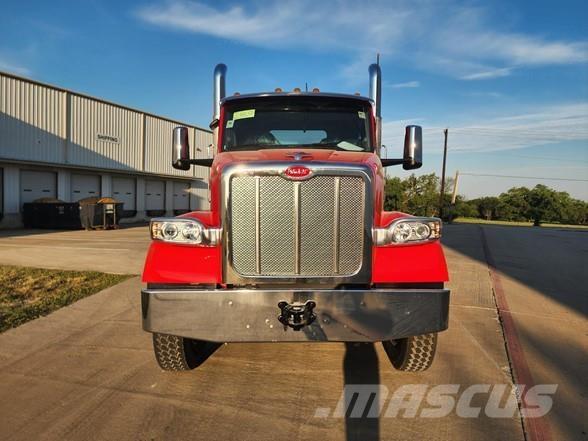 Peterbilt 567 Prime Movers