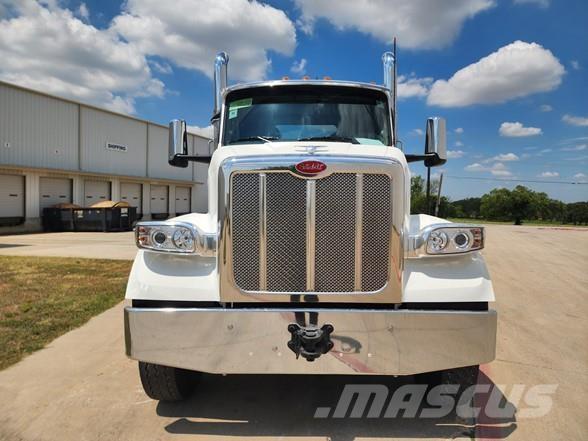 Peterbilt 567 Prime Movers