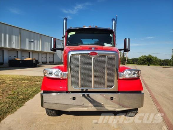 Peterbilt 567 Prime Movers
