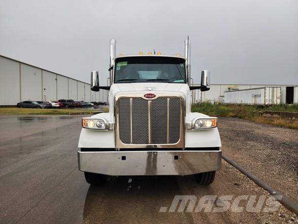 Peterbilt 567 Prime Movers
