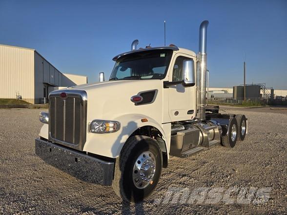 Peterbilt 567 Prime Movers