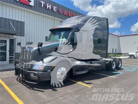 Peterbilt 579 Prime Movers