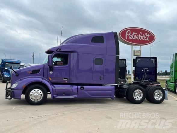 Peterbilt 579 Prime Movers