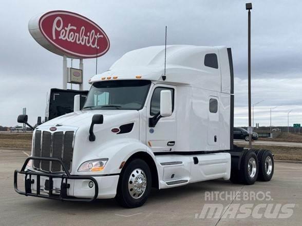 Peterbilt 579 Prime Movers