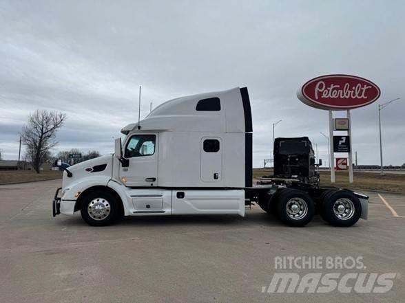 Peterbilt 579 Prime Movers