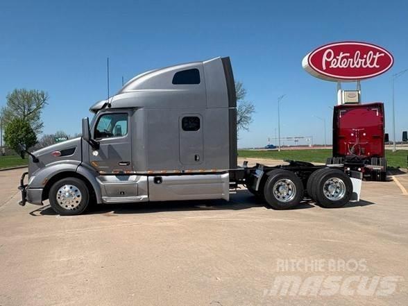 Peterbilt 579 Prime Movers