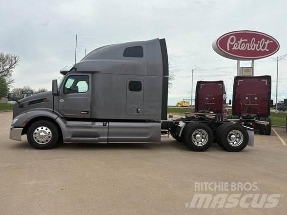 Peterbilt 579 Prime Movers