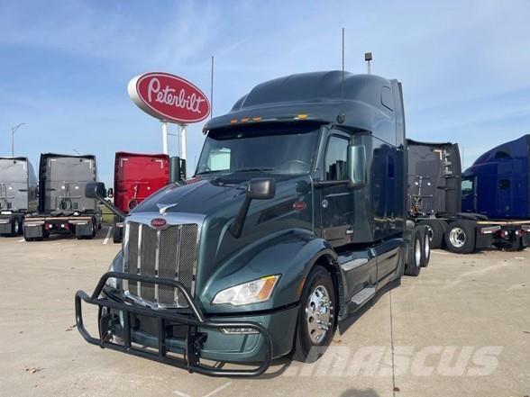 Peterbilt 579 Prime Movers