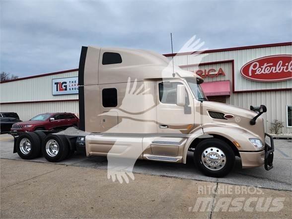 Peterbilt 579 Prime Movers