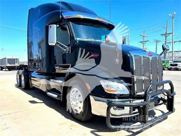 Peterbilt 579 Prime Movers