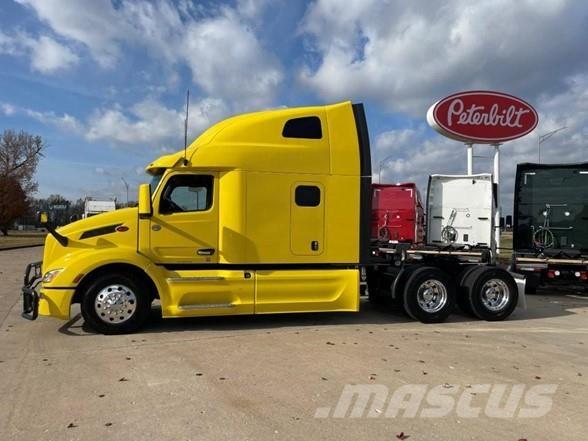 Peterbilt 579 Prime Movers