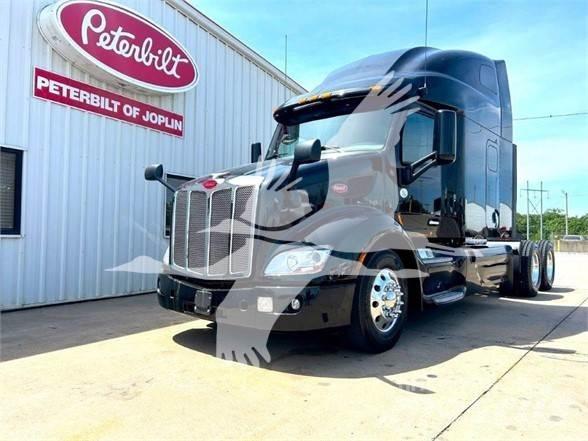 Peterbilt 579 Prime Movers