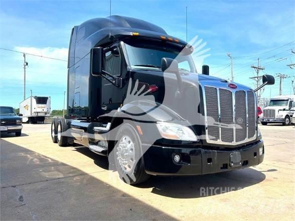 Peterbilt 579 Prime Movers