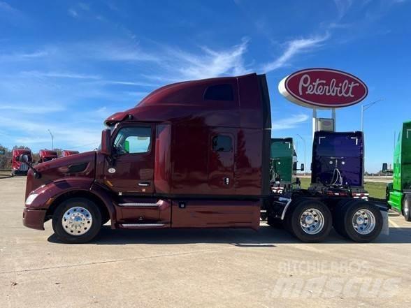 Peterbilt 579 Prime Movers