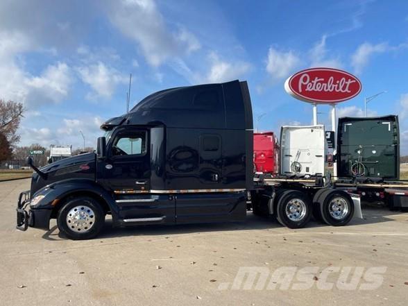 Peterbilt 579 Prime Movers