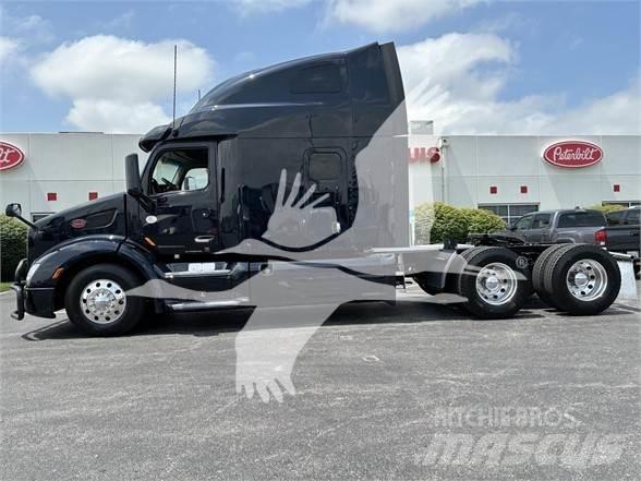 Peterbilt 579 Prime Movers