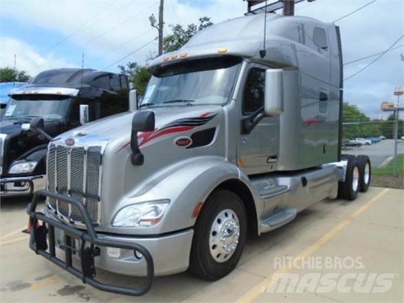 Peterbilt 579 Prime Movers
