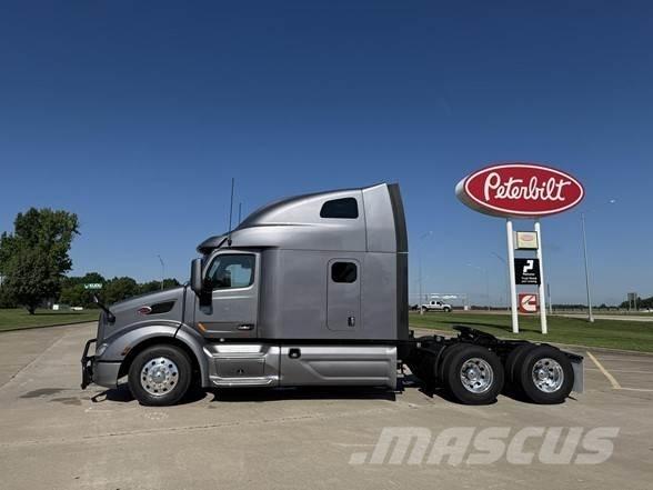 Peterbilt 579 Prime Movers