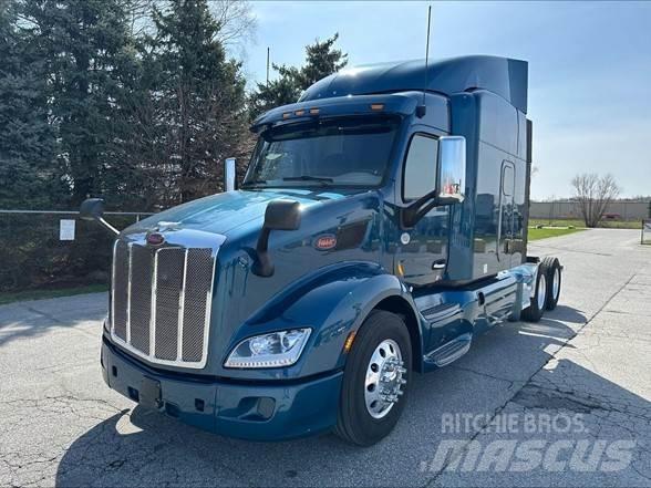 Peterbilt 579 Prime Movers