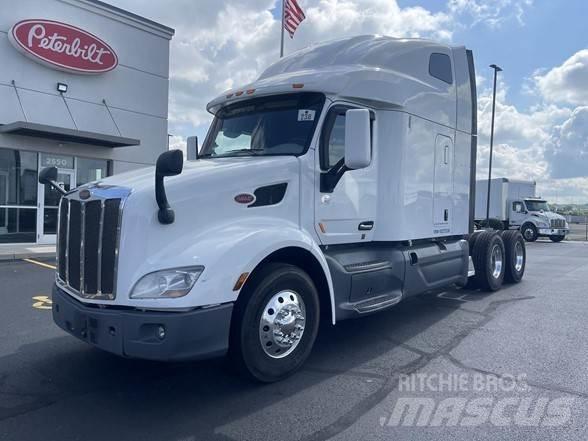 Peterbilt 579 Prime Movers