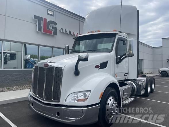Peterbilt 579 Prime Movers