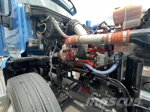Peterbilt 579 Prime Movers