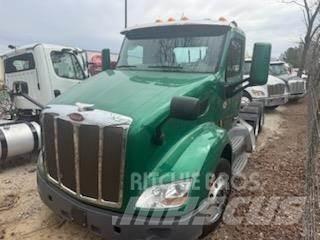 Peterbilt 579 Prime Movers