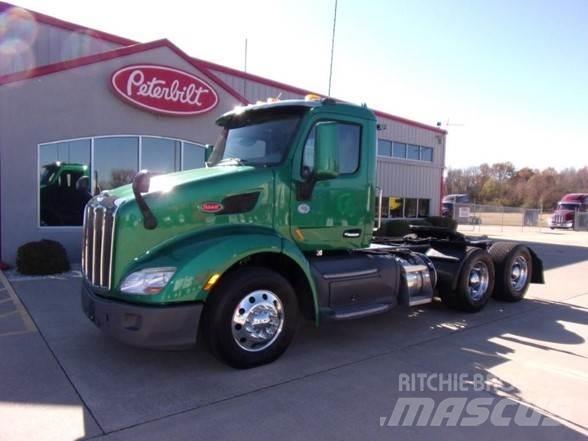 Peterbilt 579 Prime Movers
