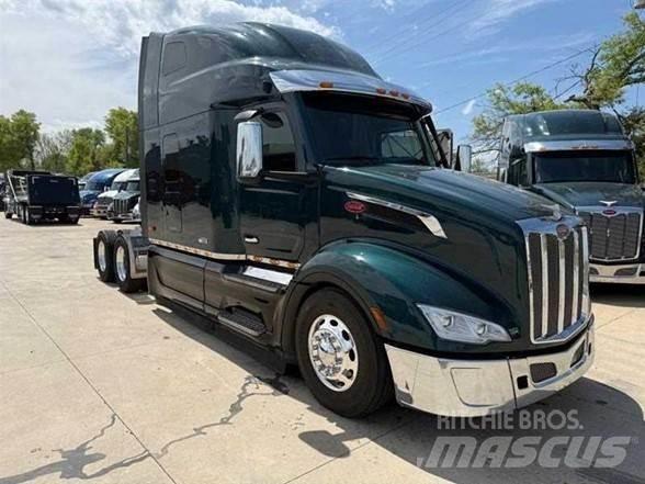 Peterbilt 579 Prime Movers