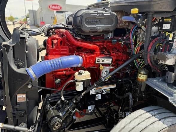 Peterbilt 579 Prime Movers