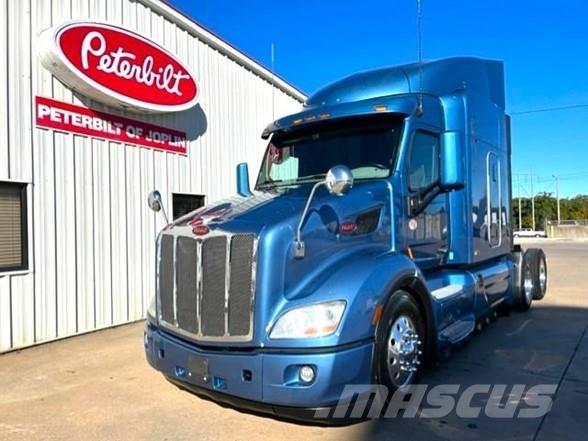 Peterbilt 579 Prime Movers