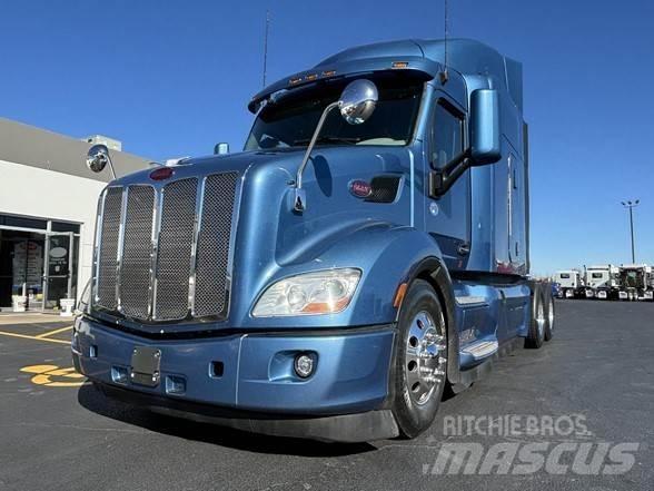 Peterbilt 579 Prime Movers