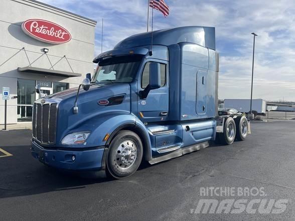 Peterbilt 579 Prime Movers