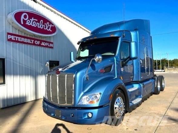 Peterbilt 579 Prime Movers