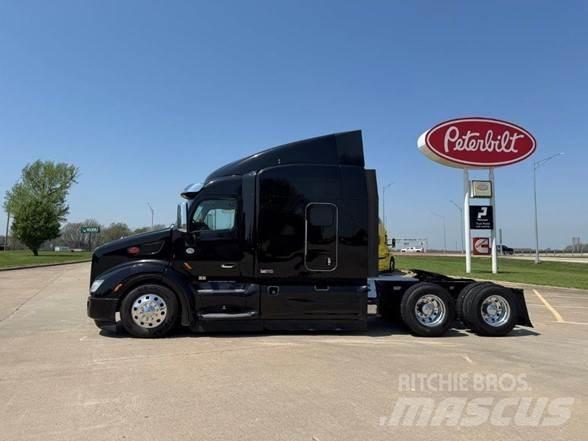 Peterbilt 579 Prime Movers