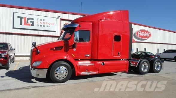 Peterbilt 579 Prime Movers