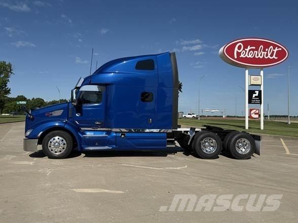 Peterbilt 579 Prime Movers