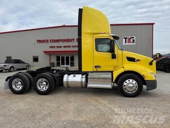 Peterbilt 579 Prime Movers