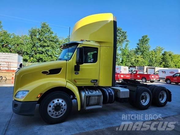 Peterbilt 579 Prime Movers