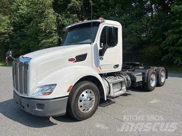 Peterbilt 579 Prime Movers