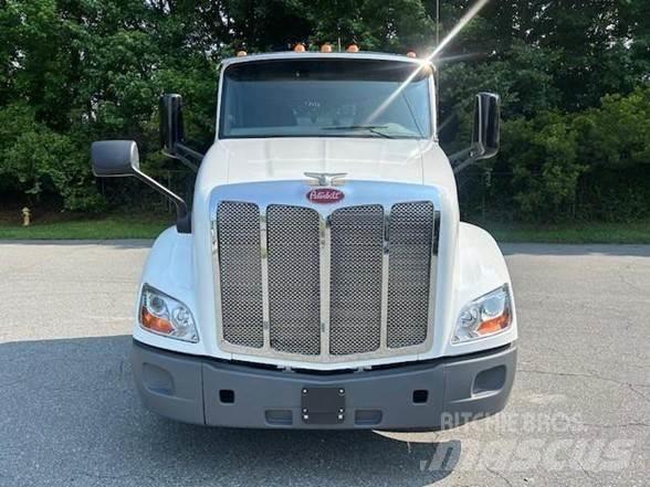 Peterbilt 579 Prime Movers