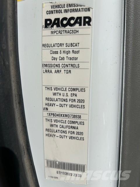 Peterbilt 579 Prime Movers