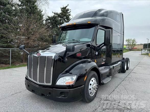 Peterbilt 579 Prime Movers