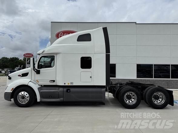 Peterbilt 579 Prime Movers
