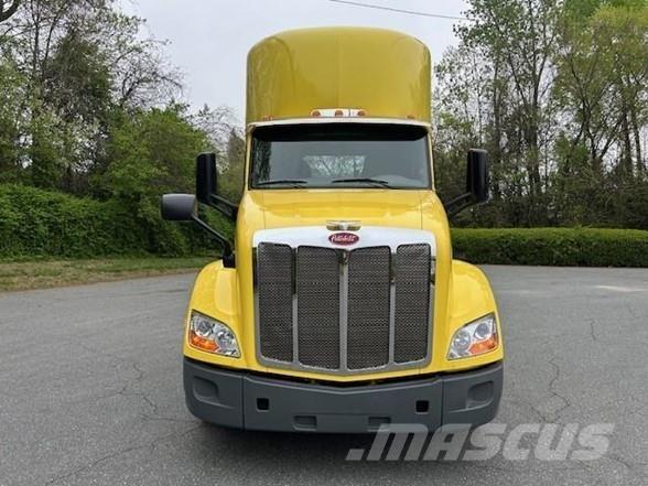 Peterbilt 579 Prime Movers